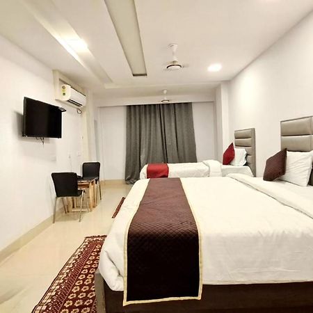 Hotel Amenda International นิวเดลี ภายนอก รูปภาพ