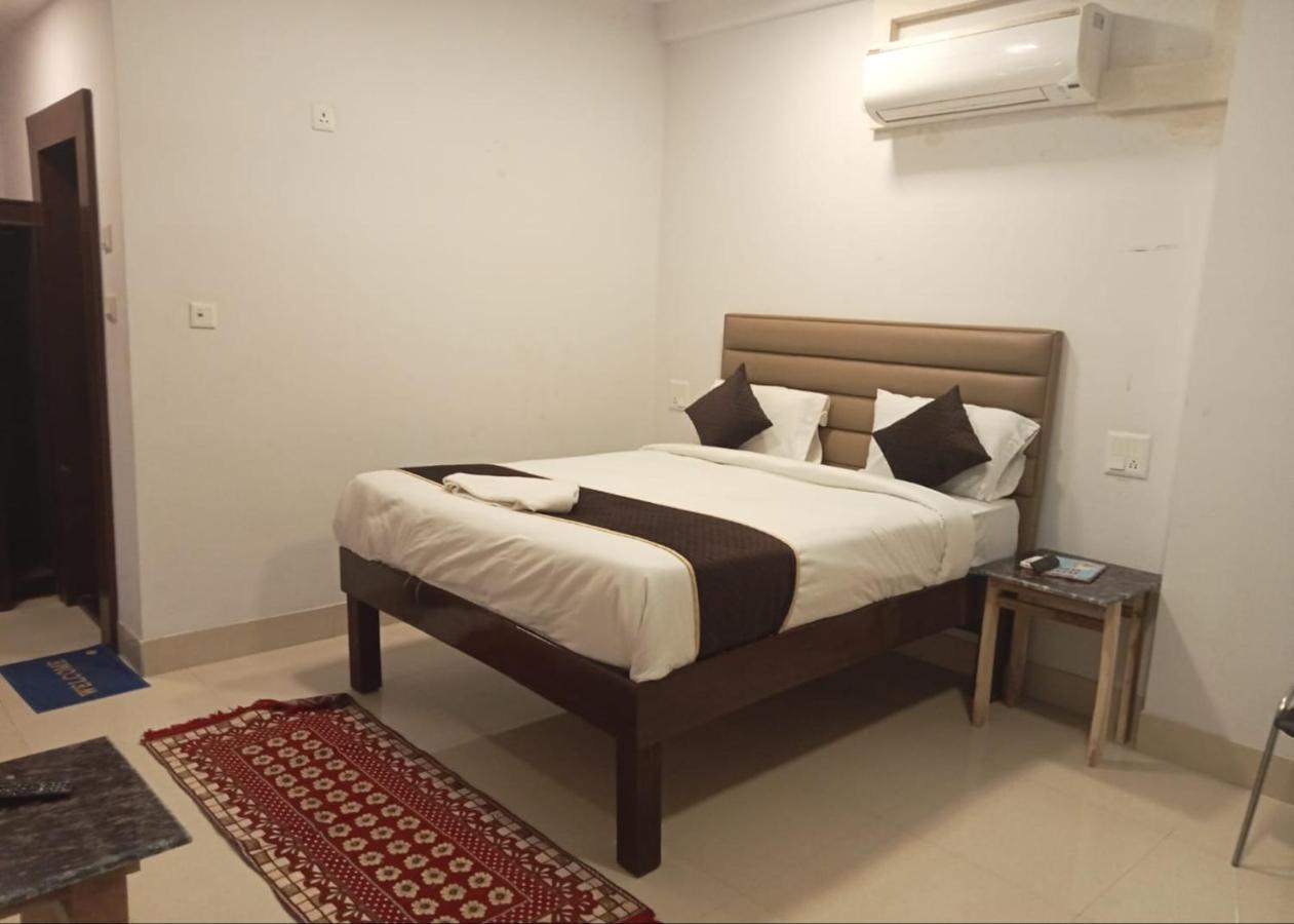 Hotel Amenda International นิวเดลี ภายนอก รูปภาพ