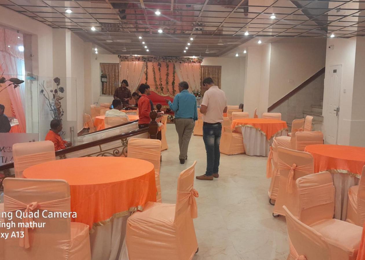 Hotel Amenda International นิวเดลี ภายนอก รูปภาพ